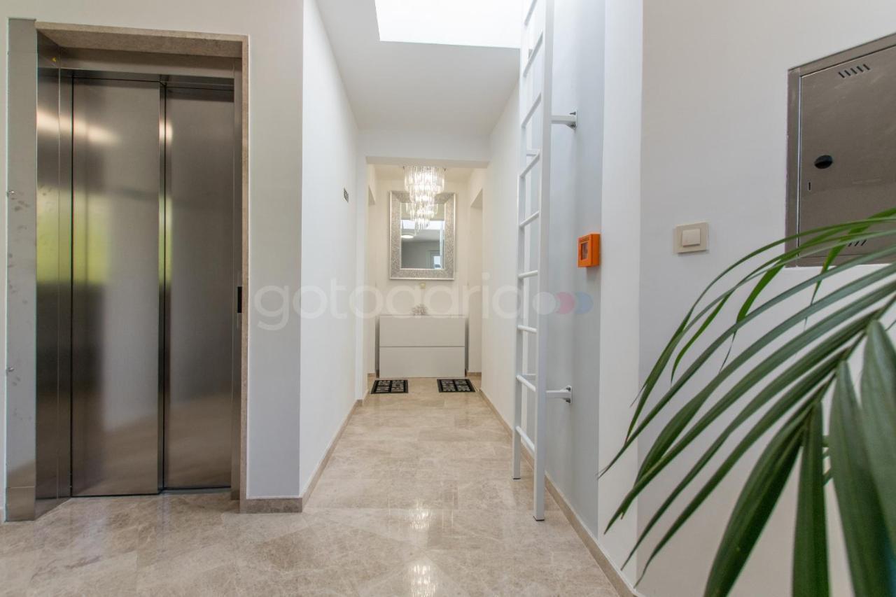 Exclusive Penthouse Big Blue With Private Jacuzzi Lägenhet Makarska Exteriör bild
