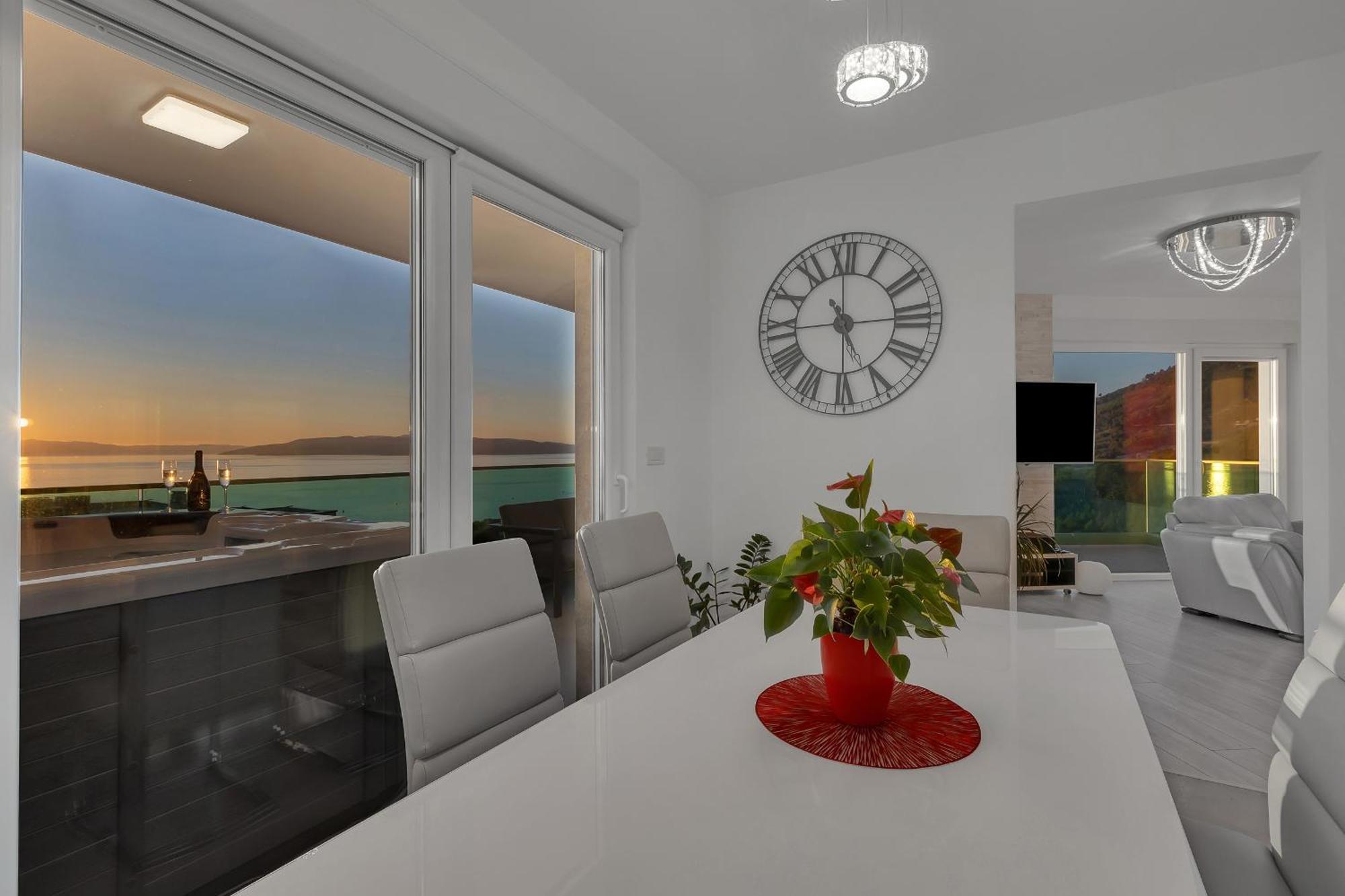 Exclusive Penthouse Big Blue With Private Jacuzzi Lägenhet Makarska Exteriör bild