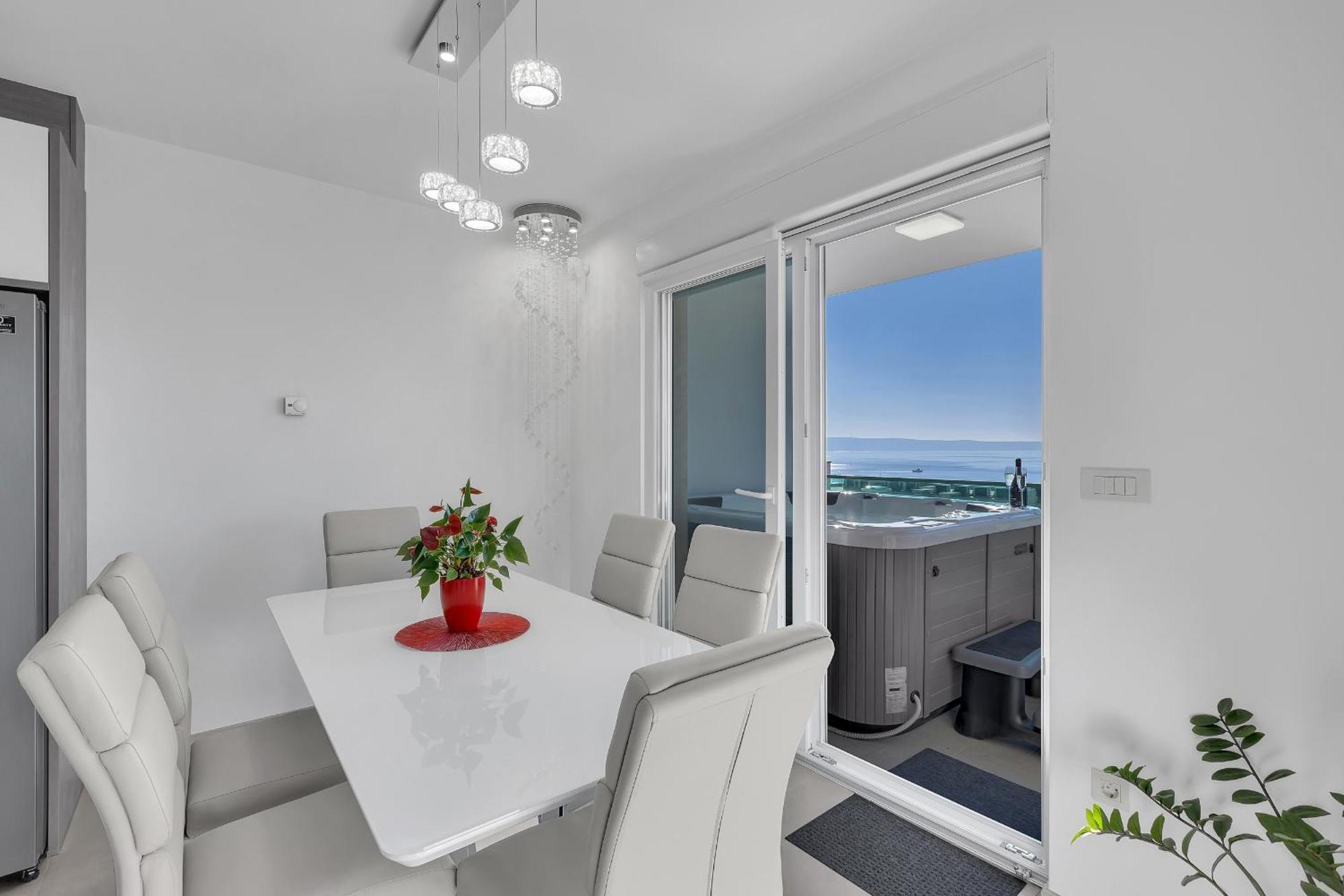 Exclusive Penthouse Big Blue With Private Jacuzzi Lägenhet Makarska Exteriör bild