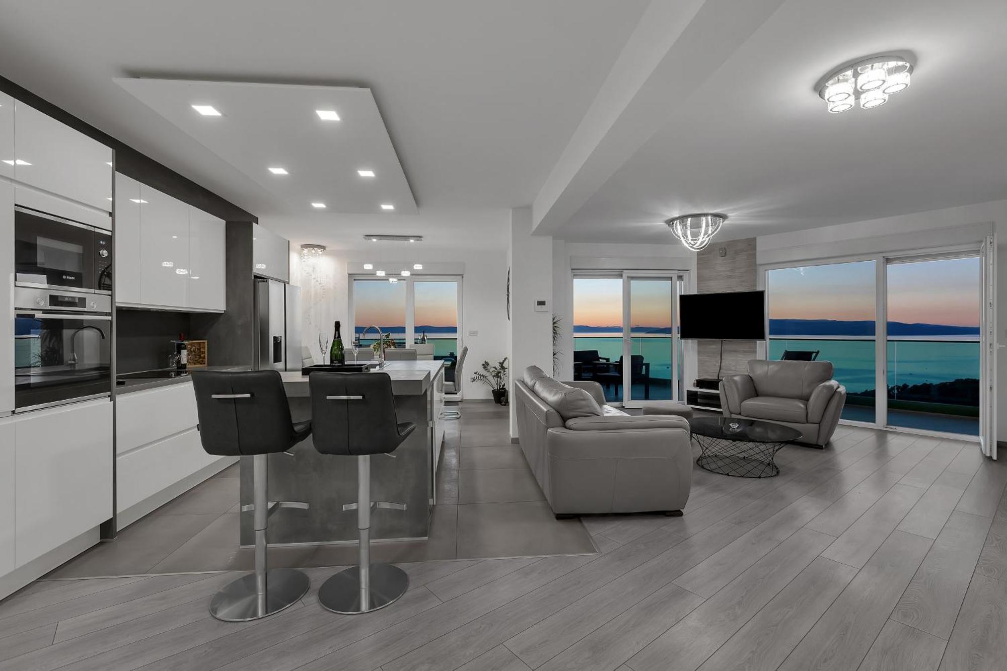 Exclusive Penthouse Big Blue With Private Jacuzzi Lägenhet Makarska Exteriör bild